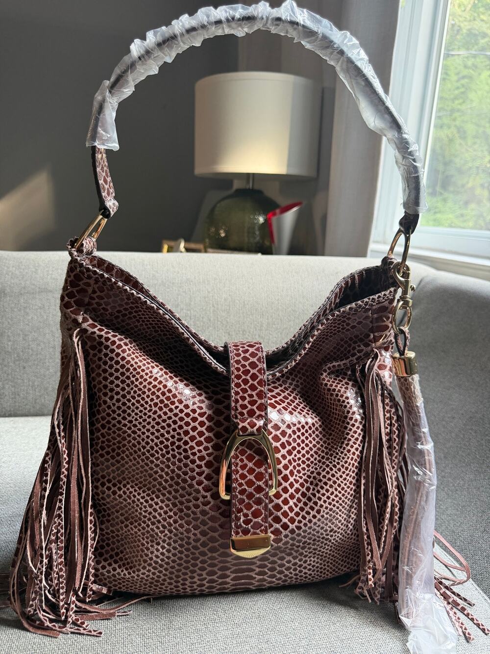 G.I.L.I Sienna Cobra Brown Leather Stirrup Fringe Hobo Bag